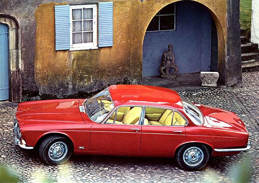 Jaguar XJ12 (Series II) '1973